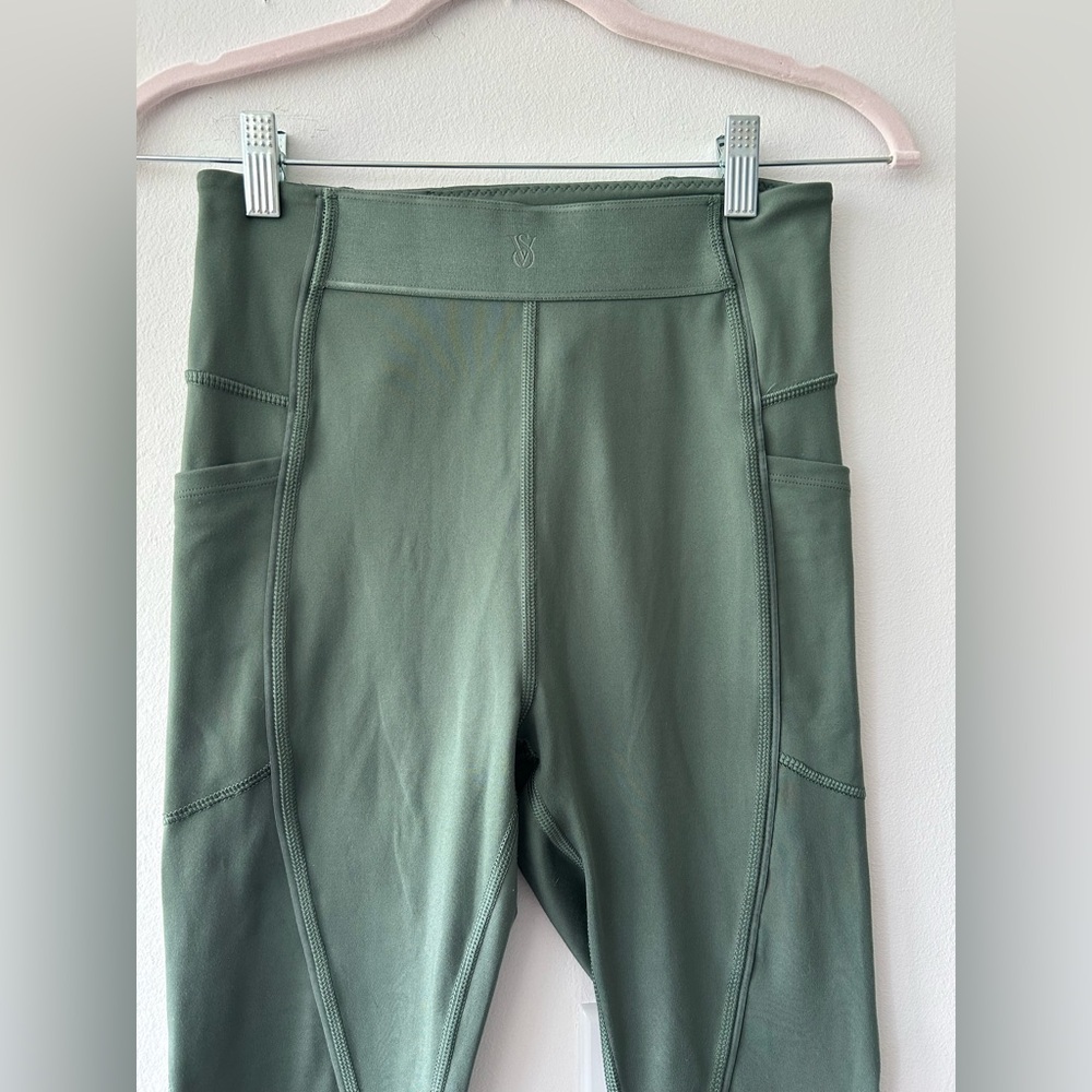 Victoria's Secret Sport Sage Green Sports Bra & Leggings Set Small Medium - Picture 15 of 15